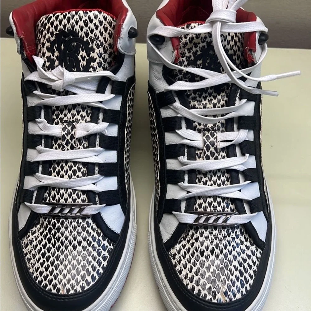 NWT Roberto Cavalli Leatger Black white red snakeskin  Sneakers